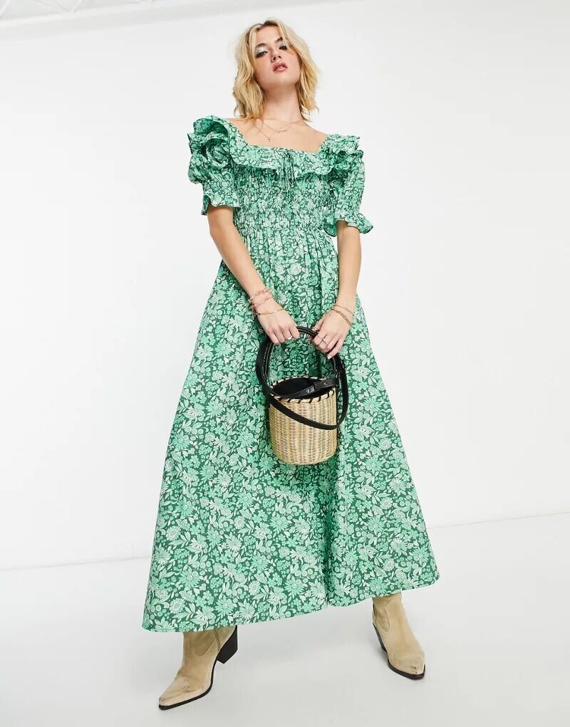 Зеленое платье миди с пышными рукавами и цветочным принтом Reclaimed Vintage Inspired
Зеленое платье миди с пышными рукавами и цветочным принтом Reclaimed Vintage Inspired