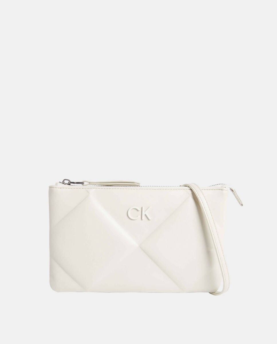 Сумка через плечо среднего размера с ромбовидной стежкой цвета экрю Calvin Klein
Сумка через плечо среднего размера с ромбовидной стежкой цвета экрю Calvin Klein