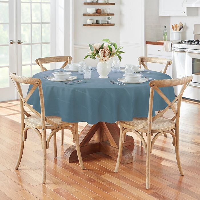 Элегантная жаккардовая круглая скатерть в клетку, 90 x 90 дюймов Villeroy & Boch
Элегантная жаккардовая круглая скатерть в клетку, 90 x 90 дюймов Villeroy & Boch