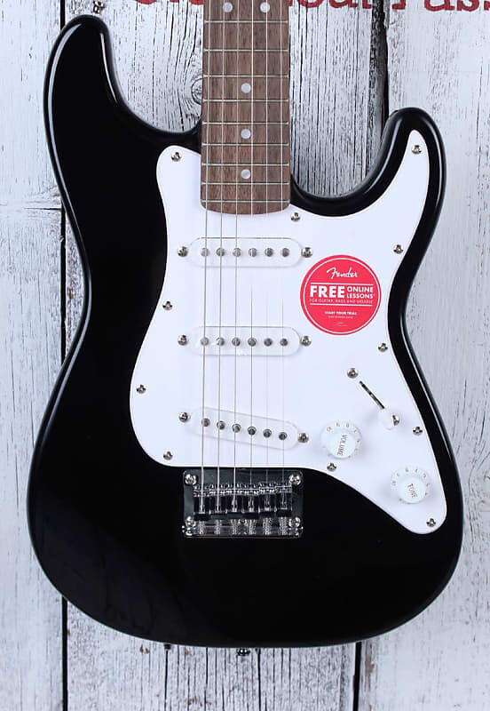 Электрогитара Fender Squier Mini Stratocaster Electric Guitar 22.75 Inch Scale Strat SSS Black
Электрогитара Fender Squier Mini Stratocaster Electric Guitar 22.75 Inch Scale Strat SSS Black