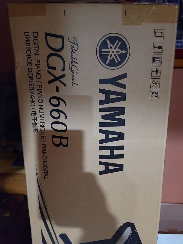 Yamaha DGX-660 88-клавишное аранжировщик пианино со стойкой DGX-660 88-Key Arranger Piano with Stand
Yamaha DGX-660 88-клавишное аранжировщик пианино со стойкой DGX-660 88-Key Arranger Piano with Stand