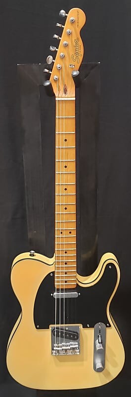 Squier 40th Anniversary Vintage Edition Telecaster 2022 - Present Satin Vintage Blonde
Squier 40th Anniversary Vintage Edition Telecaster 2022 - Present Satin Vintage Blonde