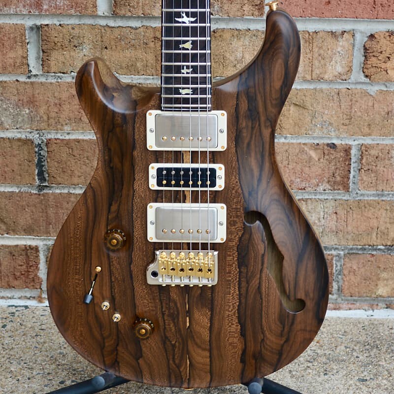 PRS Special 22 Semi-Hollow Lefty Private Stock Ziricote // Black Limba // Бразильский палисандр Special 22 Semi-Hollow Lefty Private Stock Ziricote // Black Lim...
PRS Special 22 Semi-Hollow Lefty Private Stock Ziricote // Black Limba // Бразильский палисандр Special 22 Semi-Hollow Lefty Private Stock Ziricote // Black Lim...