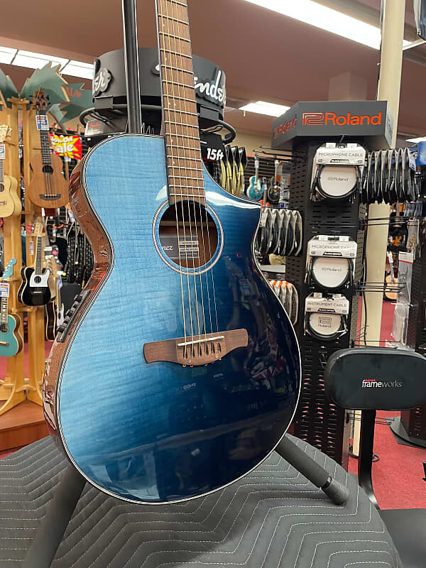 Электроакустическая гитара Ibanez AEWC32FM - Indigo Sunset Fade AEWC32FM Acoustic-Electric Guitar
Электроакустическая гитара Ibanez AEWC32FM - Indigo Sunset Fade AEWC32FM Acoustic-Electric Guitar