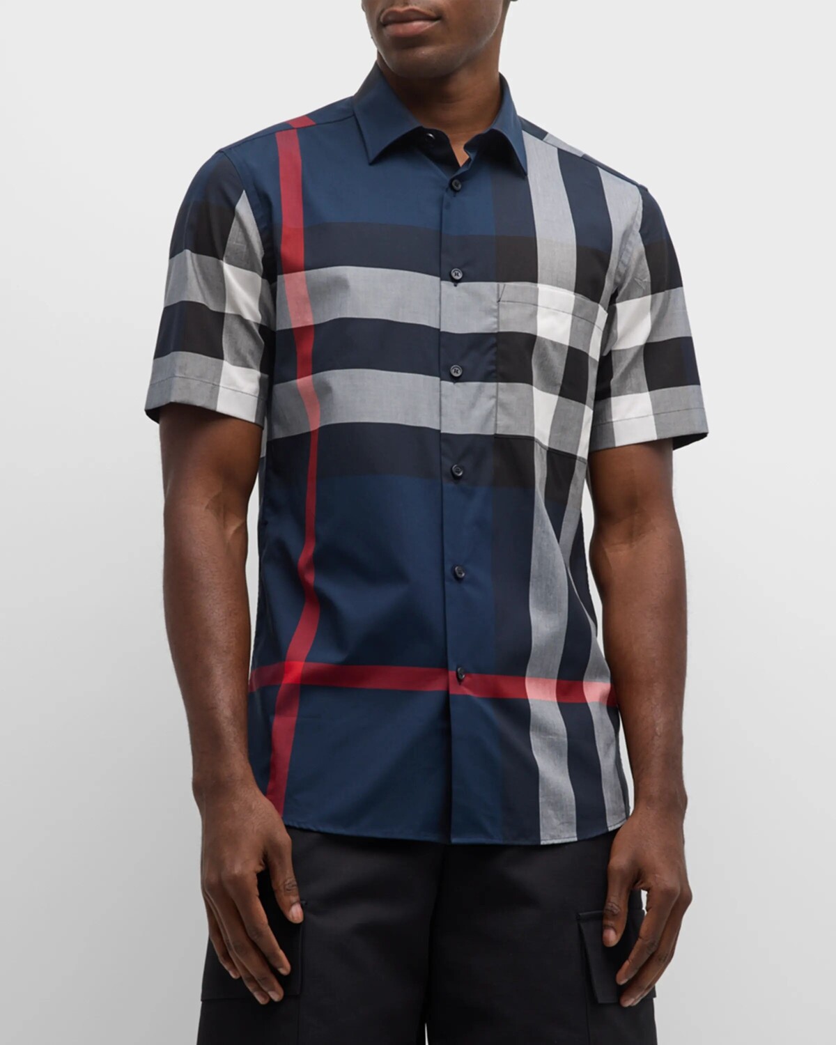 Мужская рубашка на пуговицах в клетку Summerton Burberry, цвет Navy Ip Check
Мужская рубашка на пуговицах в клетку Summerton Burberry, цвет Navy Ip Check