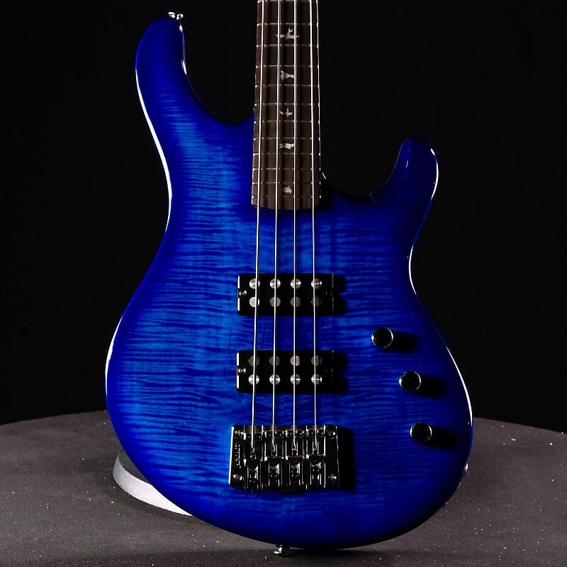Бас-гитара PRS SE Kingfisher - Faded Blue Wrap Around Burst PRS SE Kingfisher Bass Guitar
Бас-гитара PRS SE Kingfisher - Faded Blue Wrap Around Burst PRS SE Kingfisher Bass Guitar