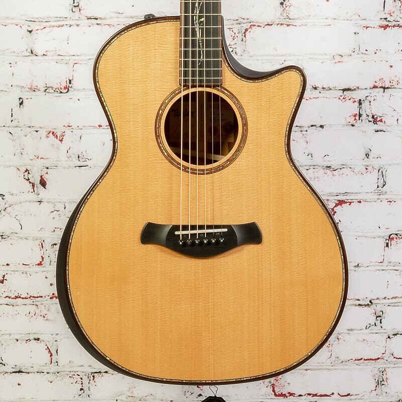 Акустическая электрогитара Taylor Builder's Edition K14CE V-Class Torrified Top Natural x2006 Taylor Builder's Edition K14CE V-Class Torrified Top Electric Guitar x2006
Акустическая электрогитара Taylor Builder's Edition K14CE V-Class Torrified Top Natural x2006 Taylor Builder's Edition K14CE V-Class Torrified Top Electric Guitar x2006