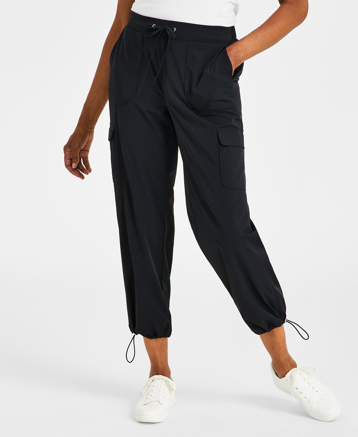 Миниатюрные однотонные универсальные брюки с завязками на подоле Style & Co
Миниатюрные однотонные универсальные брюки с завязками на подоле Style & Co