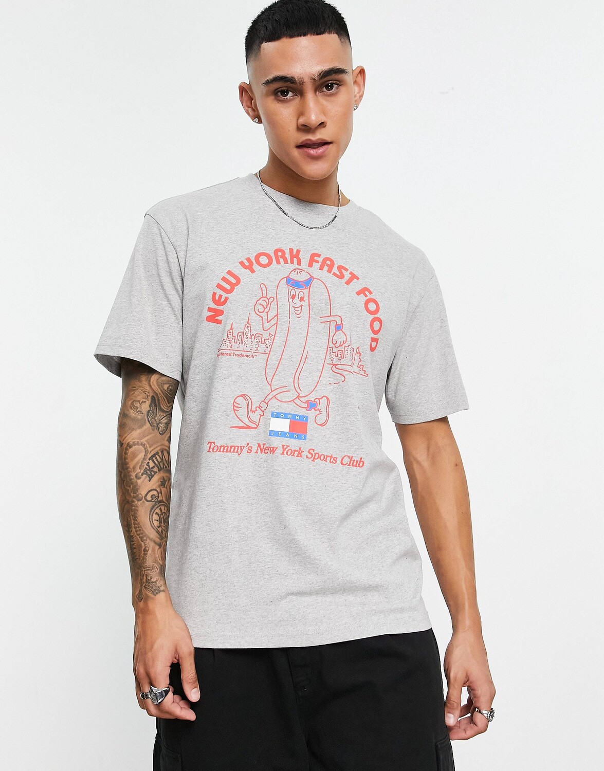 Серая меланжевая хлопковая футболка классического кроя с принтом NYC sport club Tommy Jeans, Серый
Серая меланжевая хлопковая футболка классического кроя с принтом NYC sport club Tommy Jeans, Серый