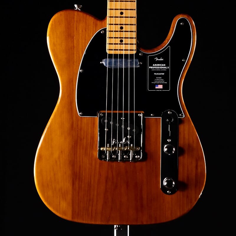 Fender American Professional II Telecaster — жареная сосна с накладкой из клена
Fender American Professional II Telecaster — жареная сосна с накладкой из клена