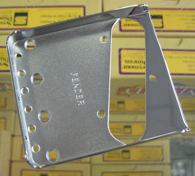 Пластина для бриджа Fender Vintage 60-х 70-х годов "FENDER" 0053675000 Thinline Telecaster Bridge Plate 005-3675-000
Пластина для бриджа Fender Vintage 60-х 70-х годов "FENDER" 0053675000 Thinline Telecaster Bridge Plate 005-3675-000