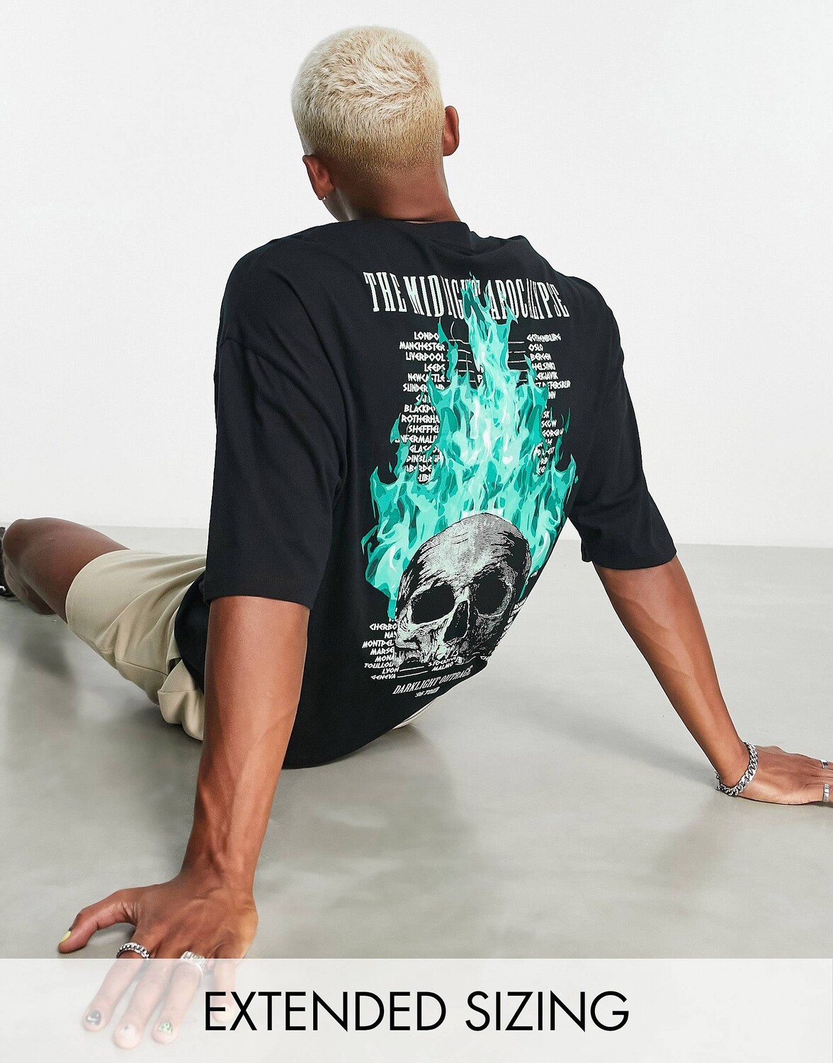 Черная футболка оверсайз с принтом черепа на спине и на груди ASOS DESIGN, Черный
Черная футболка оверсайз с принтом черепа на спине и на груди ASOS DESIGN, Черный
