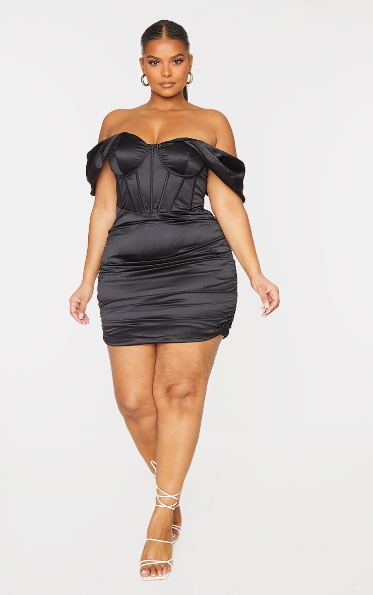 PrettyLittleThing Плюс черное структурированное атласное облегающее платье с чашечками и рюшами, Черный
PrettyLittleThing Плюс черное структурированное атласное облегающее платье с чашечками и рюшами, Черный