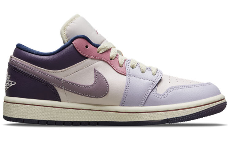 Кроссовки женские Nike Air Jordan Jordan 1 Vintage баскетбольные, розовый / фиолетовый
Кроссовки женские Nike Air Jordan Jordan 1 Vintage баскетбольные, розовый / фиолетовый