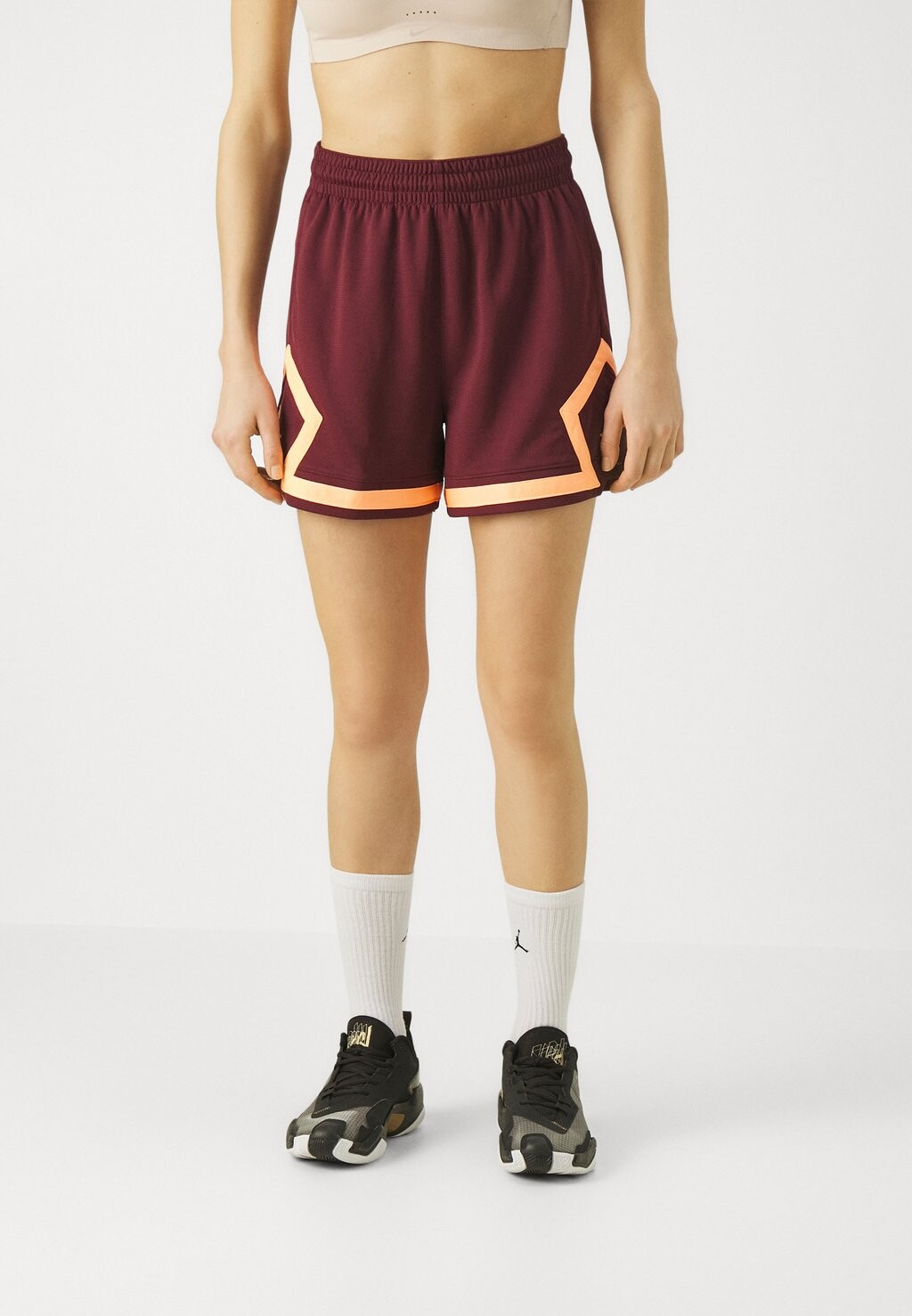 Спортивные шорты SPORT DIAMOND SHORT 4IN Jordan, цвет night maroon/(orange pulse)
Спортивные шорты SPORT DIAMOND SHORT 4IN Jordan, цвет night maroon/(orange pulse)