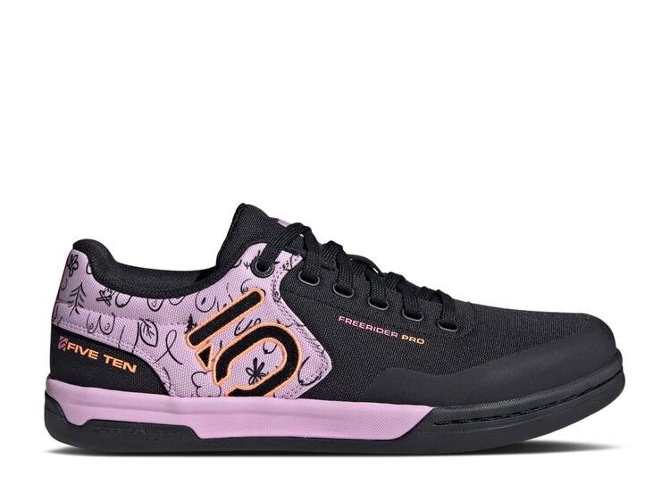 Кроссовки Adidas VERONIQUE SANDLER X FIVE TEN FREERIDER PRO CANVAS 'BREAST CANCER AWARENESS', черный
Кроссовки Adidas VERONIQUE SANDLER X FIVE TEN FREERIDER PRO CANVAS 'BREAST CANCER AWARENESS', черный