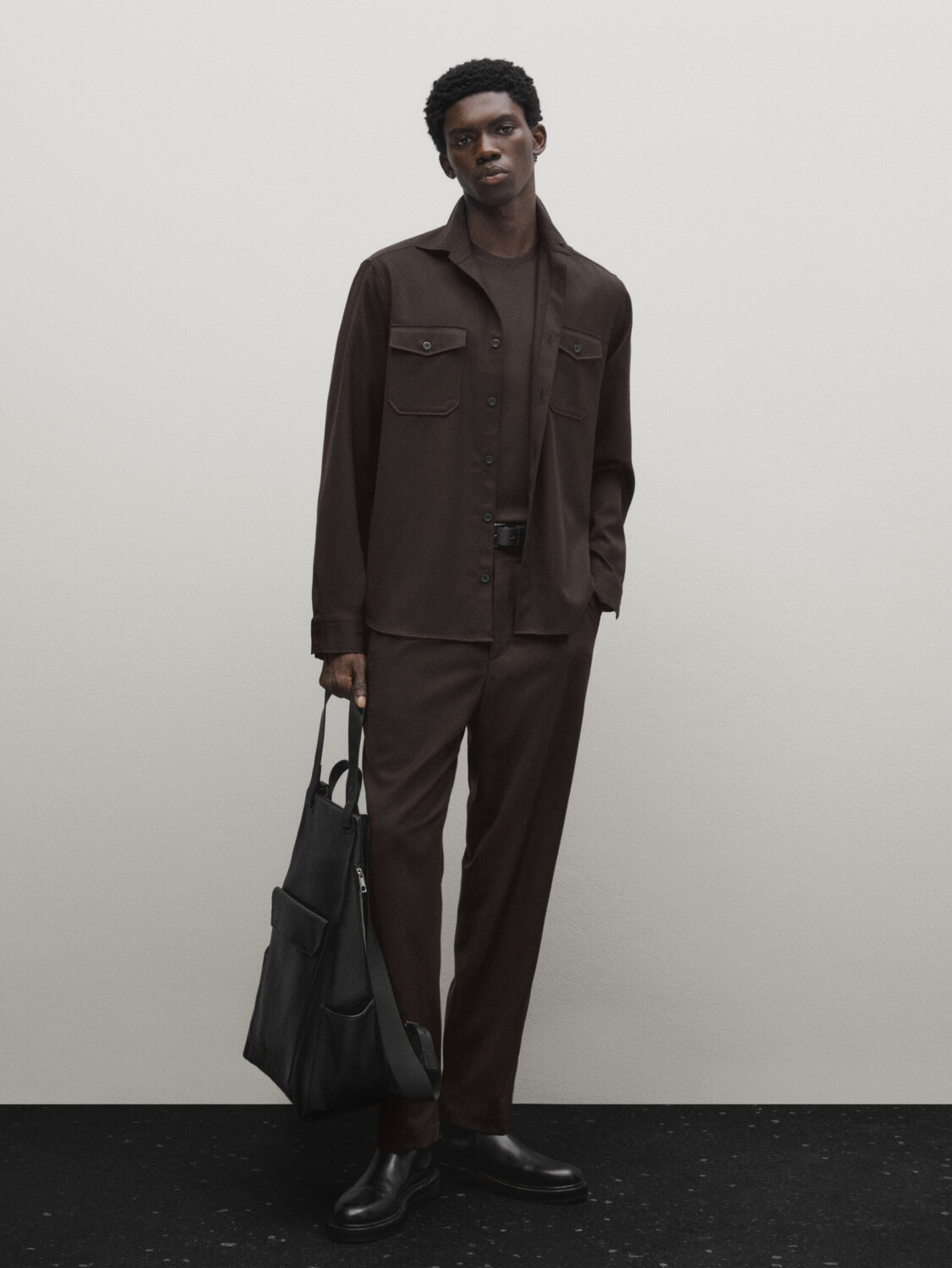 Рубашка из полушерсти мериноса обычного кроя с карманами Massimo Dutti, коричневый
Рубашка из полушерсти мериноса обычного кроя с карманами Massimo Dutti, коричневый
