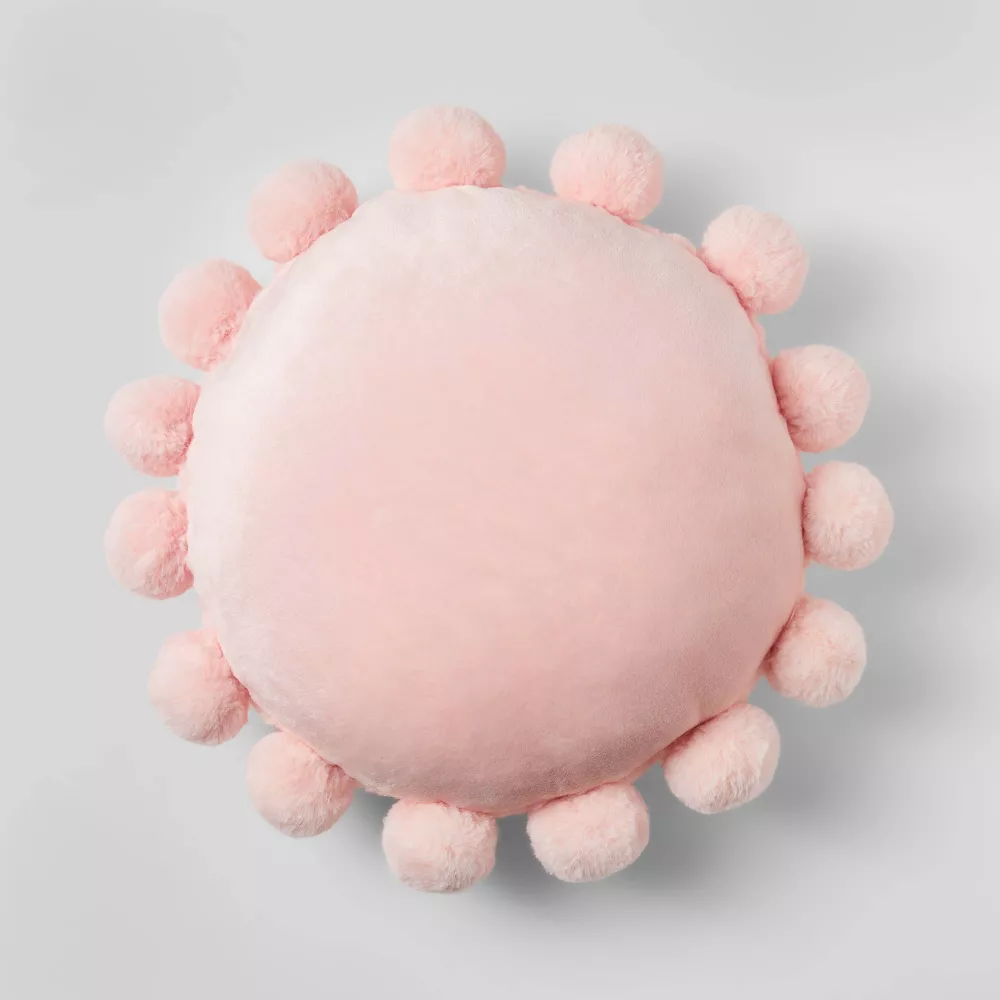 Круглая плюшевая детская подушка с помпонами кремового цвета - Pillowfort, цвет Pink
Круглая плюшевая детская подушка с помпонами кремового цвета - Pillowfort, цвет Pink
