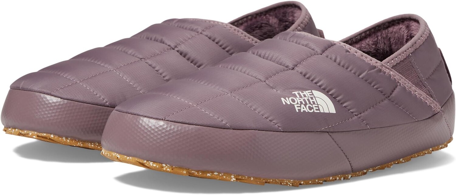 Тапочки The North Face Nuptse Mule, цвет TNF Black Dip-Dye TNF Print/TNF Black
Тапочки The North Face Nuptse Mule, цвет TNF Black Dip-Dye TNF Print/TNF Black