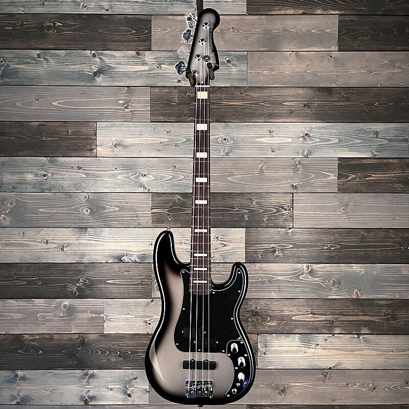 Басс гитара Fender Troy Sanders Precision Bass, Rosewood Fingerboard, Silverburst
Басс гитара Fender Troy Sanders Precision Bass, Rosewood Fingerboard, Silverburst