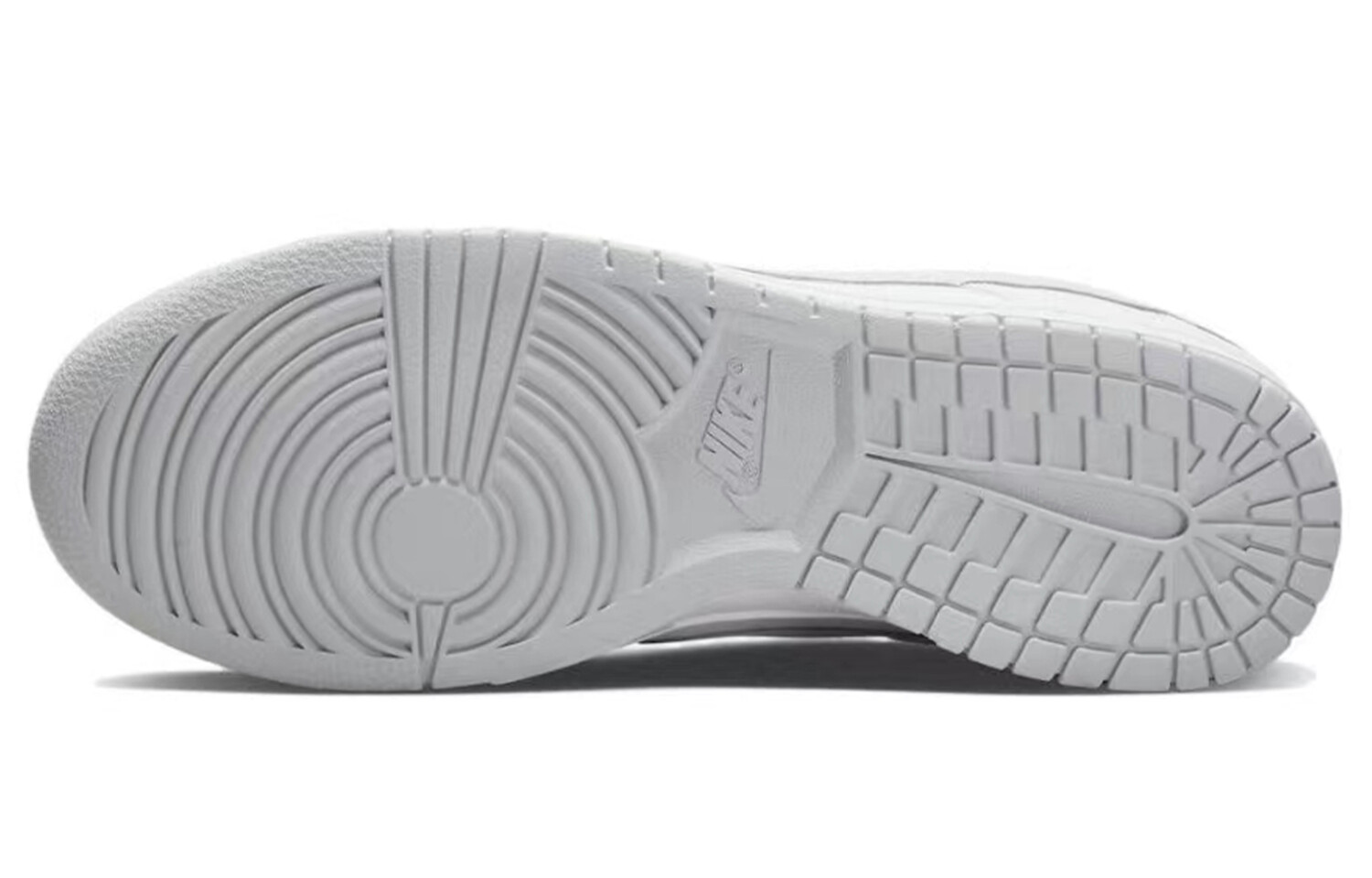 Кроссовки Nike Dunk Skateboarding Shoes Men Low-top Black/Brown/Yellow/Grey, черный
Кроссовки Nike Dunk Skateboarding Shoes Men Low-top Black/Brown/Yellow/Grey, черный