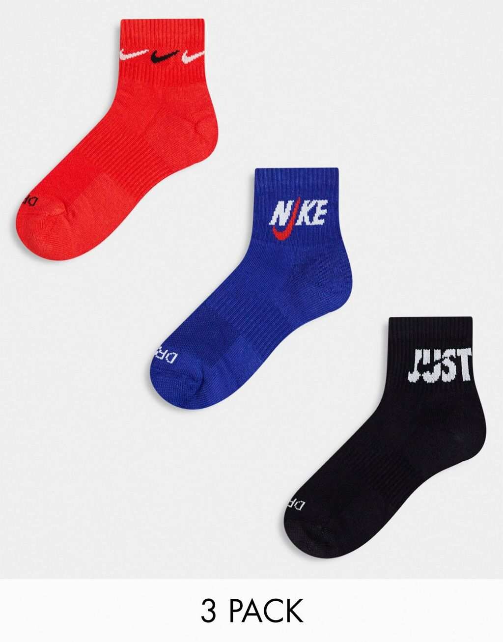 Три пары носков унисекс с логотипом до щиколотки Nike Training синего, красного и черного цвета
Три пары носков унисекс с логотипом до щиколотки Nike Training синего, красного и черного цвета