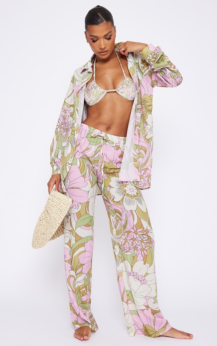 PrettyLittleThing Зеленые текстурированные широкие пляжные брюки с жатым принтом и цветочным принтом, Зеленый
PrettyLittleThing Зеленые текстурированные широкие пляжные брюки с жатым принтом и цветочным принтом, Зеленый