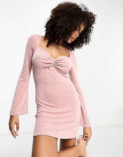 Платье мини с длинными рукавами и узлом ASOS DESIGN пыльно-розового цвета, Розовый
Платье мини с длинными рукавами и узлом ASOS DESIGN пыльно-розового цвета, Розовый