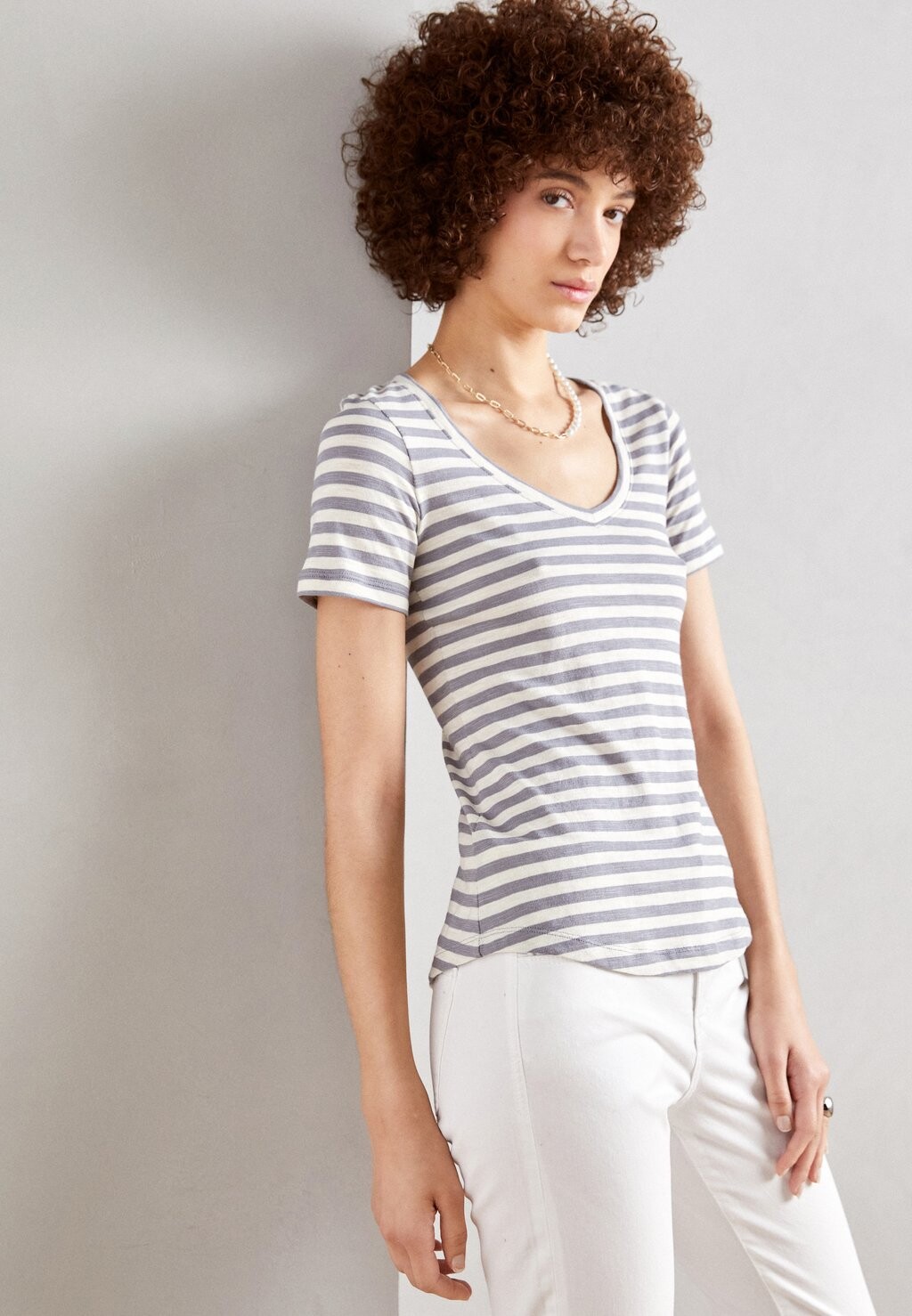 Футболка с принтом SHORT SLEEVE V-NECK STRIPED Marc O'Polo, цвет multi nordic sea
Футболка с принтом SHORT SLEEVE V-NECK STRIPED Marc O'Polo, цвет multi nordic sea