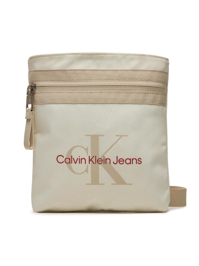 Сумка через плечо Calvin Klein Jeans Sport Essentials Flatpack18 M K50K511097, экрю
Сумка через плечо Calvin Klein Jeans Sport Essentials Flatpack18 M K50K511097, экрю