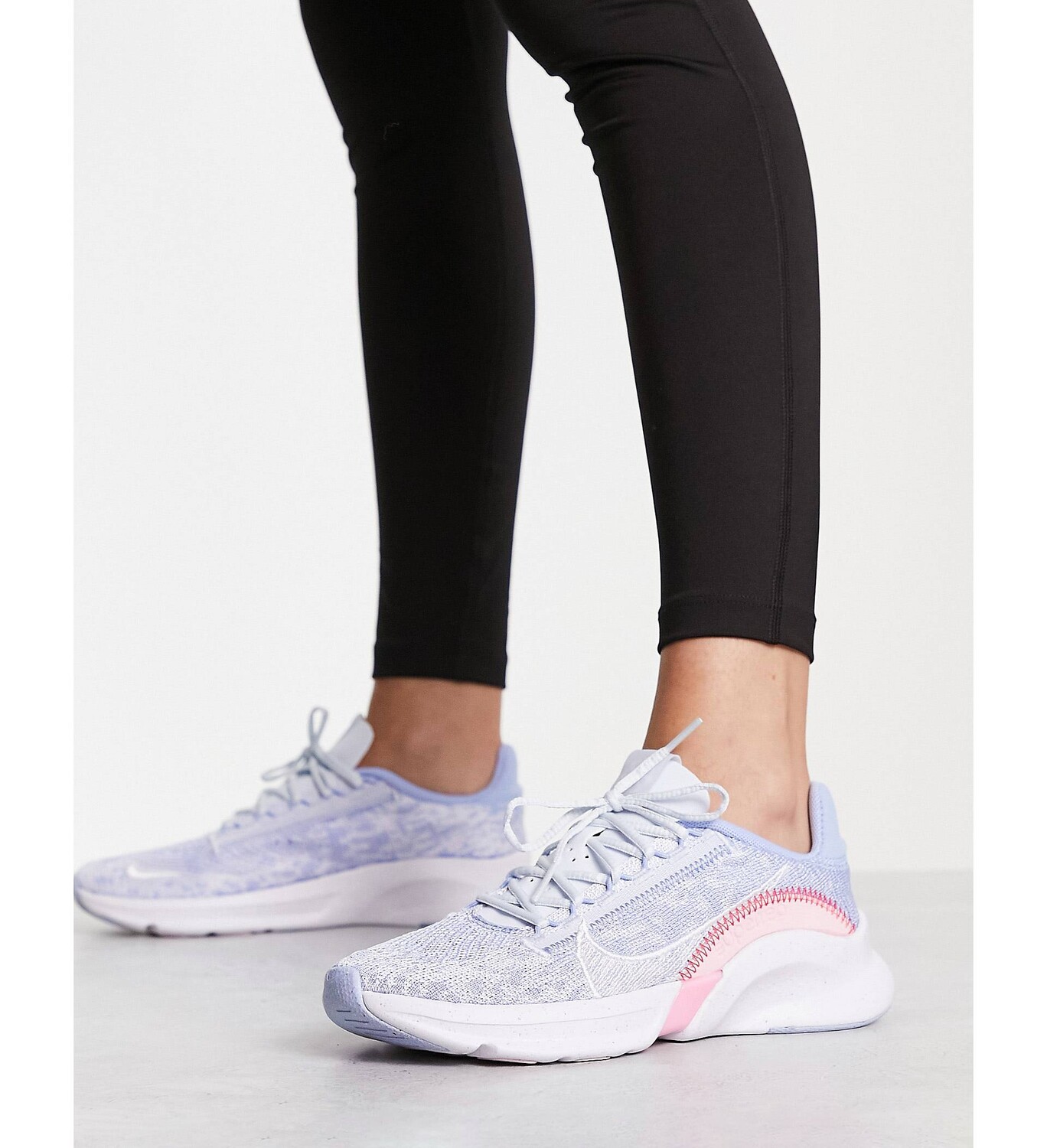 Светло-голубые кроссовки Nike Training Superrep Go 3 из мухового трикотажа, Синий
Светло-голубые кроссовки Nike Training Superrep Go 3 из мухового трикотажа, Синий