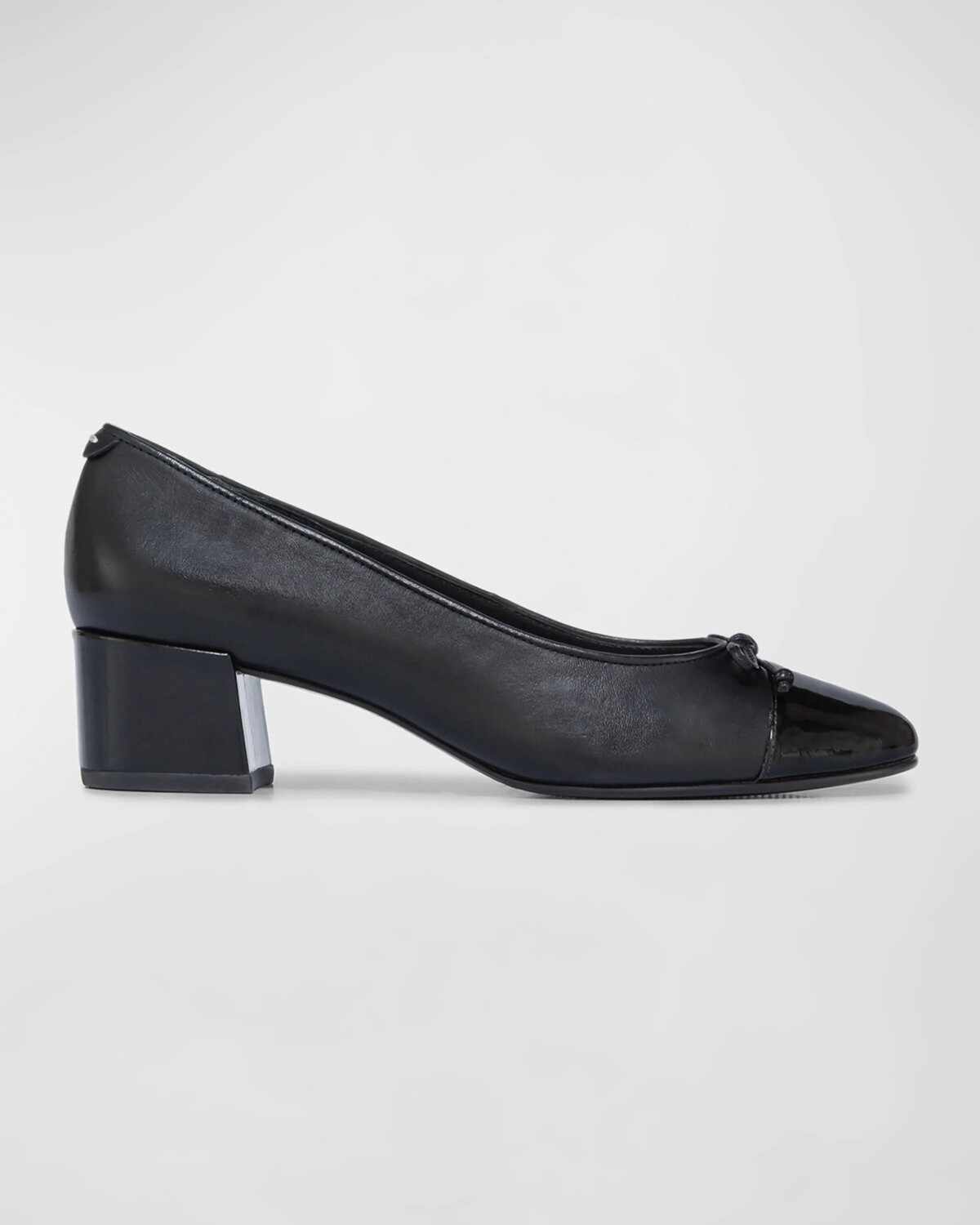 Туфли-балерины из смешанной кожи Marisol с закрытым носком Bernardo, цвет Black Glove Leather/Black Soft Patent Leather
Туфли-балерины из смешанной кожи Marisol с закрытым носком Bernardo, цвет Black Glove Leather/Black Soft Patent Leather