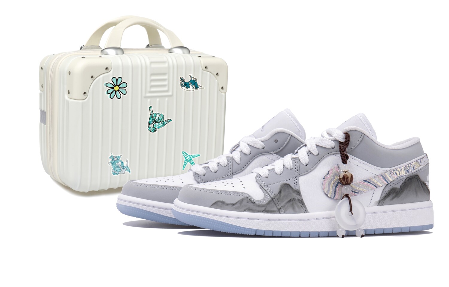 Кроссовки Air Jordan 1 Vintage Basketball Shoes Women's Low-top Grey/white, белый/серый
Кроссовки Air Jordan 1 Vintage Basketball Shoes Women's Low-top Grey/white, белый/серый