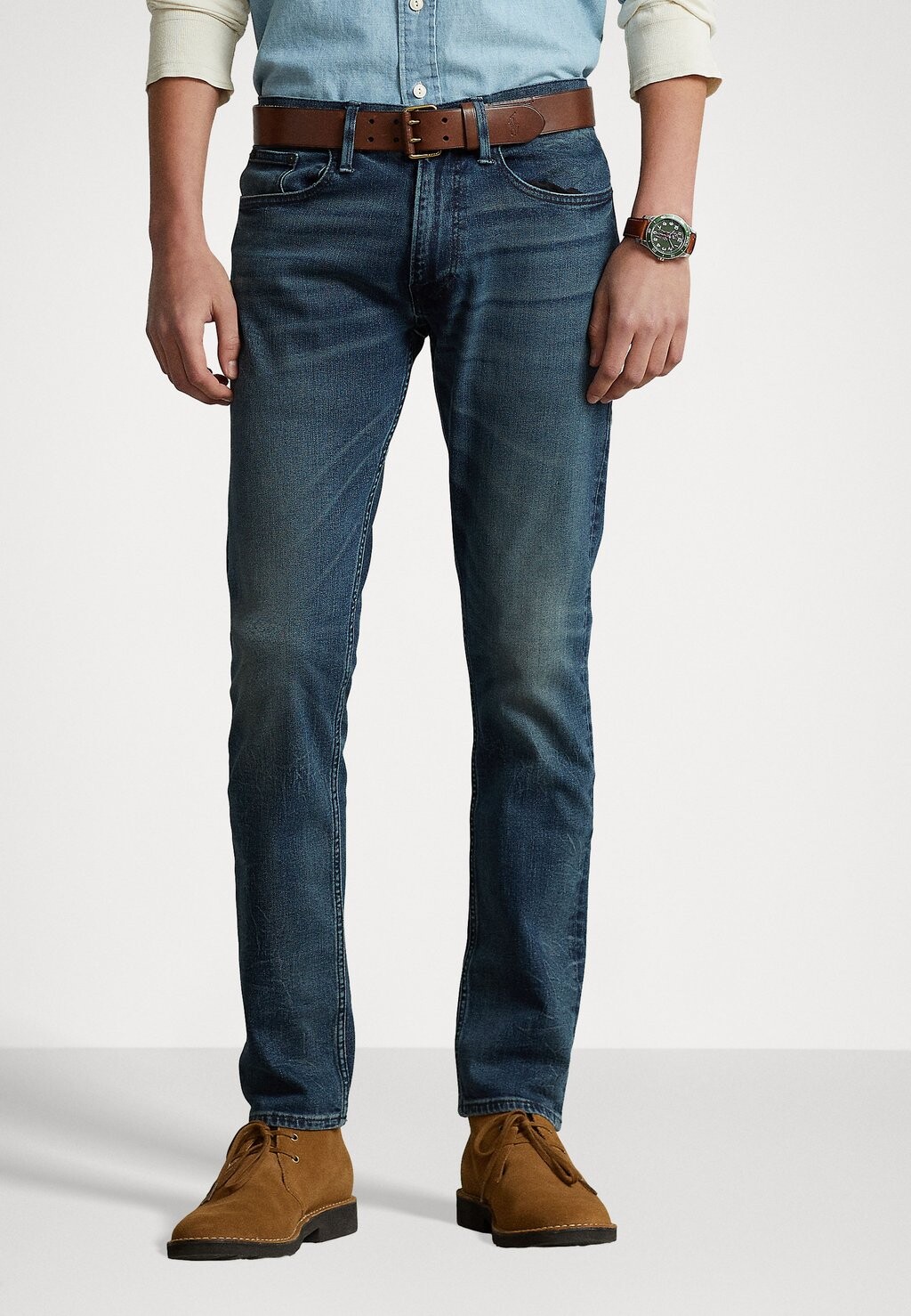 Джинсы приталенного кроя SULLIVAN SLIM PERFORMANCE STRETCH JEAN Polo Ralph Lauren, темно-синий деним
Джинсы приталенного кроя SULLIVAN SLIM PERFORMANCE STRETCH JEAN Polo Ralph Lauren, темно-синий деним