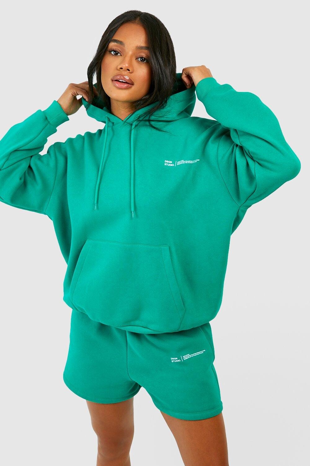 Короткий спортивный костюм с капюшоном dsgn studio с принтом текста Boohoo, зеленый
Короткий спортивный костюм с капюшоном dsgn studio с принтом текста Boohoo, зеленый