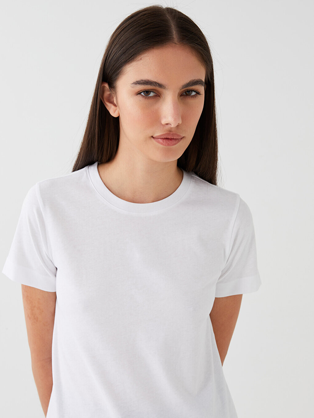 Простая женская футболка с круглым вырезом и короткими рукавами LCW Casual, буксе белый
Простая женская футболка с круглым вырезом и короткими рукавами LCW Casual, буксе белый