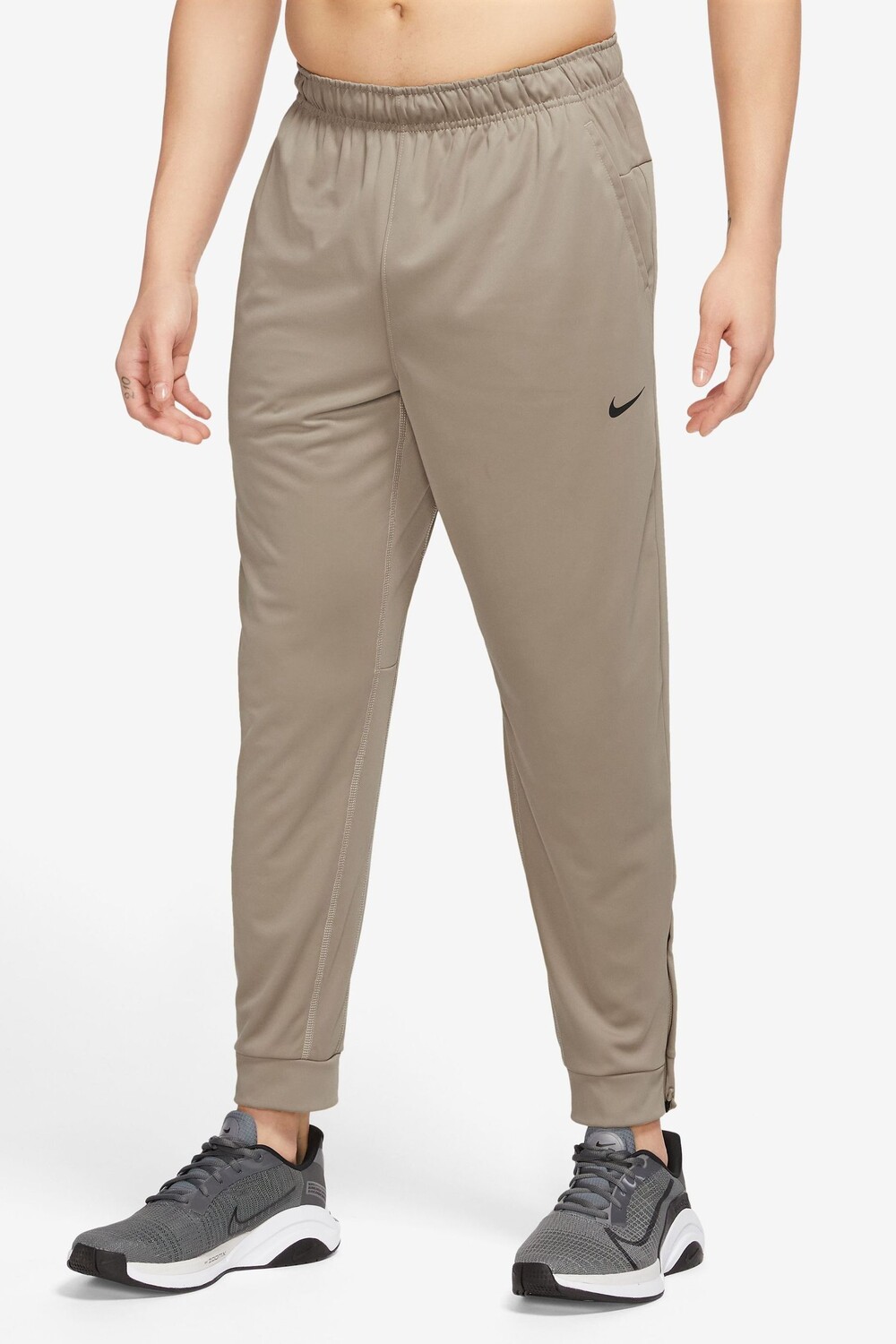 Джоггеры для фитнеса Dri-FIT Totality Fitness с зауженными штанинами Nike, коричневый
Джоггеры для фитнеса Dri-FIT Totality Fitness с зауженными штанинами Nike, коричневый