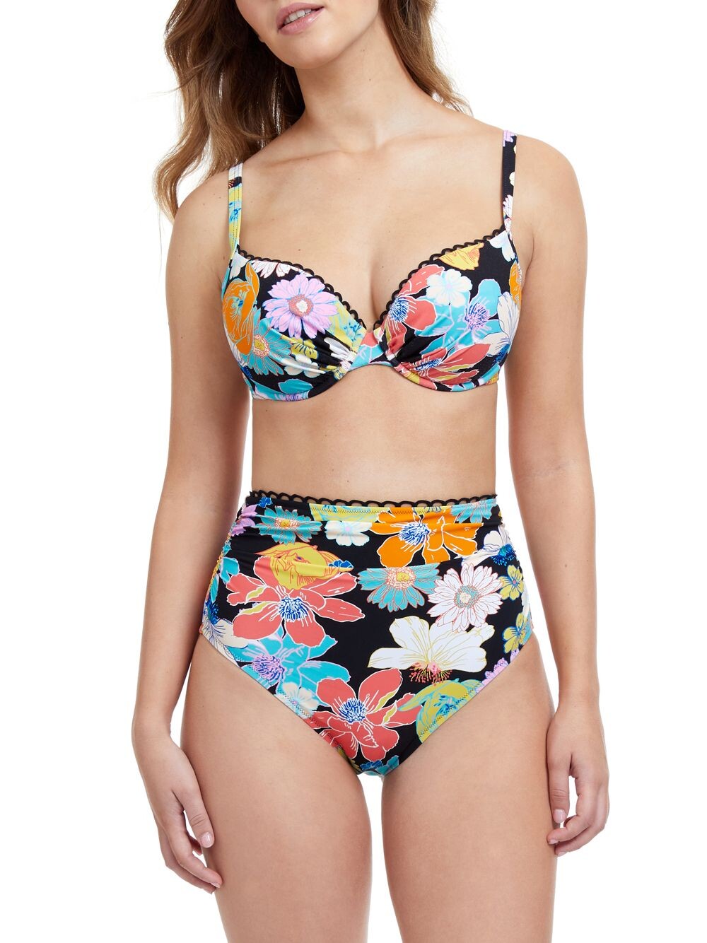 Верх бикини Rising Sun на косточках с D-образной чашкой Gottex Swimwear, черный
Верх бикини Rising Sun на косточках с D-образной чашкой Gottex Swimwear, черный