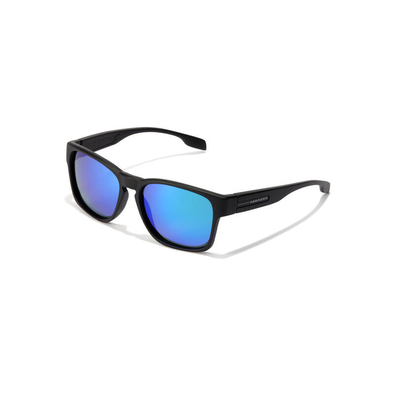Солнцезащитные очки для мужчин и женщин POLARIZED CORE Emerald HAWKERS, цвет azul
Солнцезащитные очки для мужчин и женщин POLARIZED CORE Emerald HAWKERS, цвет azul