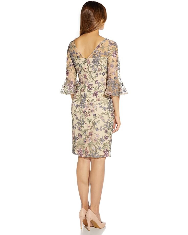 Платье Adrianna Papell Floral Embroidered Sheath Dress with Bell Sleeves, цвет Spring Green Multi
Платье Adrianna Papell Floral Embroidered Sheath Dress with Bell Sleeves, цвет Spring Green Multi