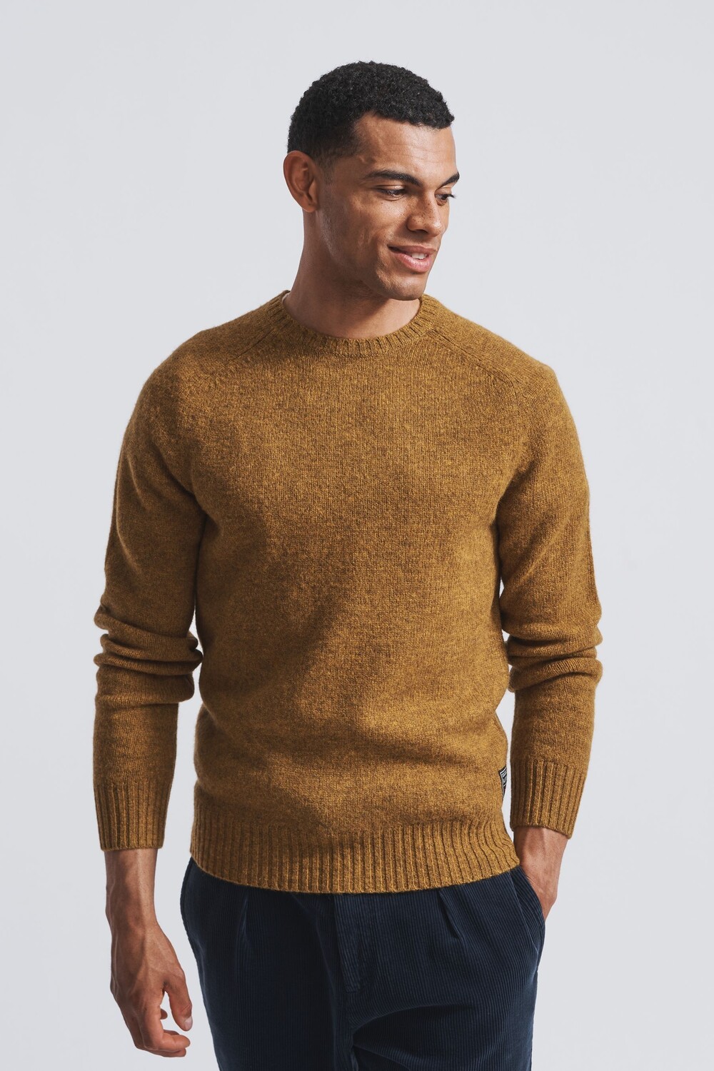 Свитер Prestwick Shetland с круглым вырезом Aubin, желтый 
Свитер Prestwick Shetland с круглым вырезом Aubin, желтый