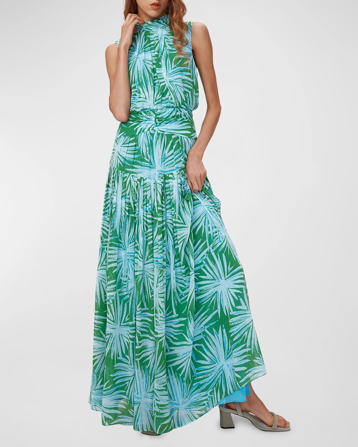 Платье макси Menon с ботаническим принтом и воротником-стойкой Diane von Furstenberg, цвет Sea Holly Green Med
Платье макси Menon с ботаническим принтом и воротником-стойкой Diane von Furstenberg, цвет Sea Holly Green Med