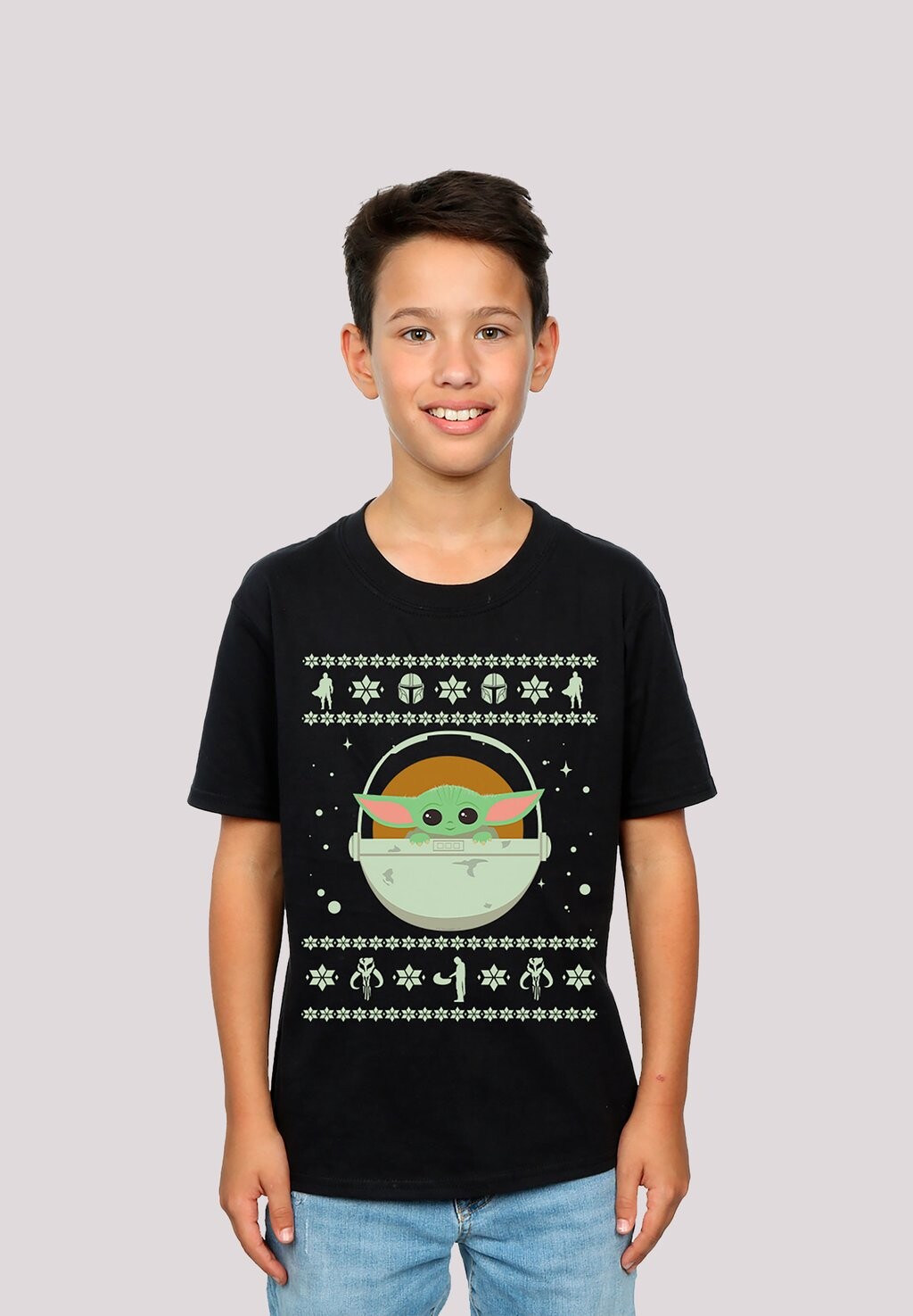 Футболка с принтом Star Wars The Mandalorian Baby Yoda Weihnachten F4NT4STIC, черный
Футболка с принтом Star Wars The Mandalorian Baby Yoda Weihnachten F4NT4STIC, черный