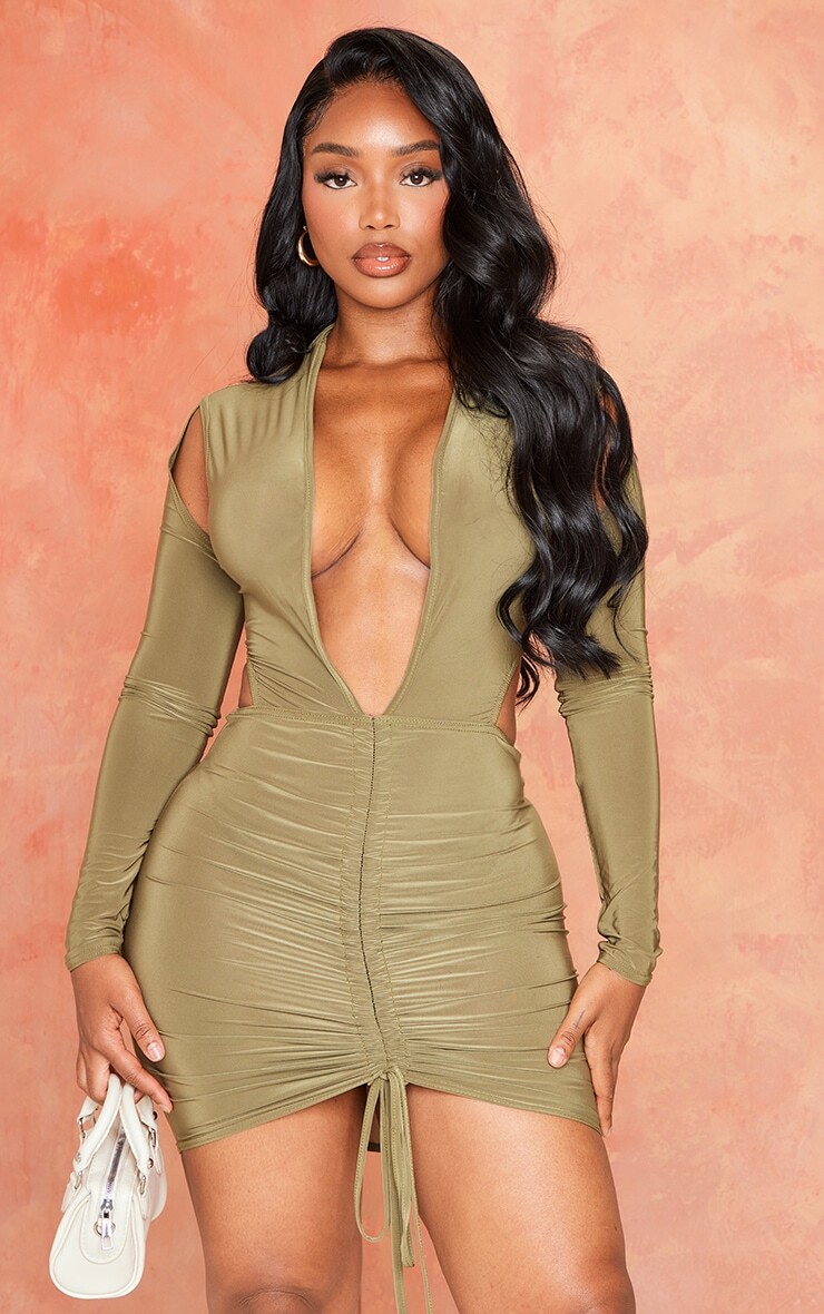 PrettyLittleThing Облегающее облегающее платье с глубоким вырезом и рюшами оливкового цвета с длинными рукавами, Зеленый
PrettyLittleThing Облегающее облегающее платье с глубоким вырезом и рюшами оливкового цвета с длинными рукавами, Зеленый