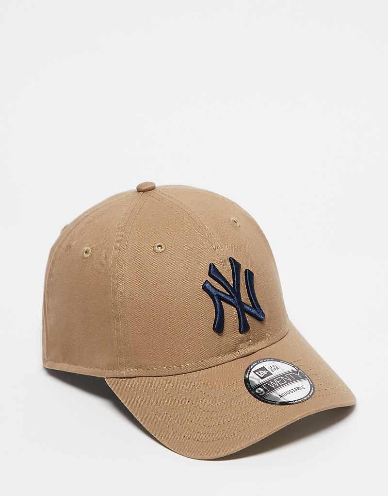 New Era – 9twenty NY Yankees – Бейсбольная кепка бежевого цвета с контрастным логотипом и эффектом размытости
New Era – 9twenty NY Yankees – Бейсбольная кепка бежевого цвета с контрастным логотипом и эффектом размытости