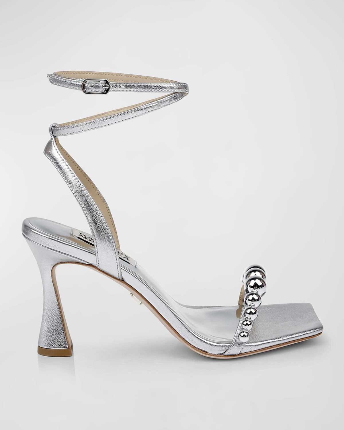 Сандалии Cailey с металлизированным ремешком на щиколотке Badgley Mischka, цвет Silver
Сандалии Cailey с металлизированным ремешком на щиколотке Badgley Mischka, цвет Silver