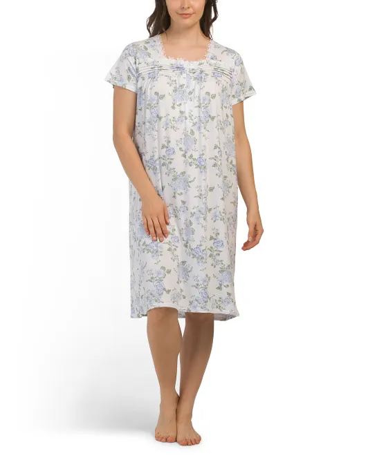 Платье для сна с цветочным принтом, кружевной отделкой и планкой Laura Ashley, синий
Платье для сна с цветочным принтом, кружевной отделкой и планкой Laura Ashley, синий