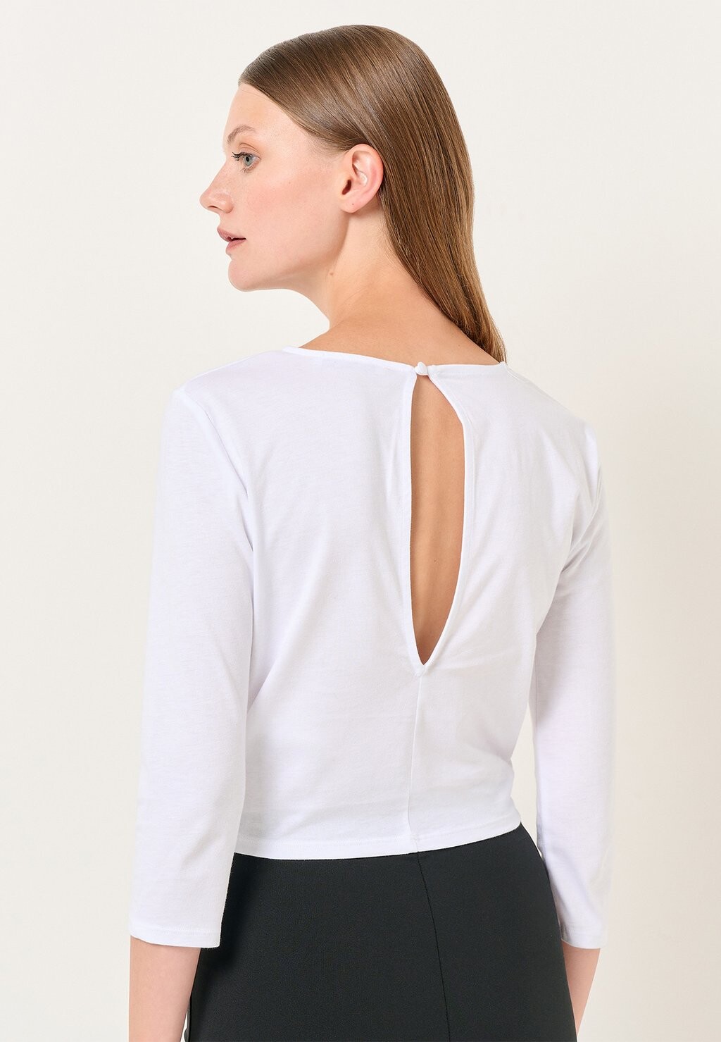 Рубашка с длинным рукавом Three Quarter Sleeve Sleeve Round Neck Jimmy Key, белая
Рубашка с длинным рукавом Three Quarter Sleeve Sleeve Round Neck Jimmy Key, белая