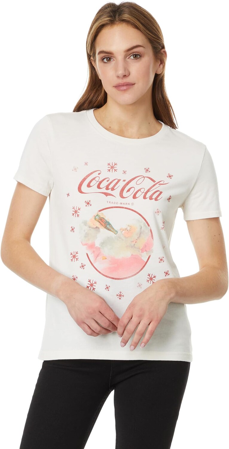 Классический топ с круглым вырезом Coke Santa Snow Lucky Brand, цвет Whisper White
Классический топ с круглым вырезом Coke Santa Snow Lucky Brand, цвет Whisper White