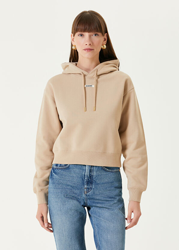 Толстовка из грубой зернистой ткани с вышитым логотипом Jacquemus, бежевый
Толстовка из грубой зернистой ткани с вышитым логотипом Jacquemus, бежевый
